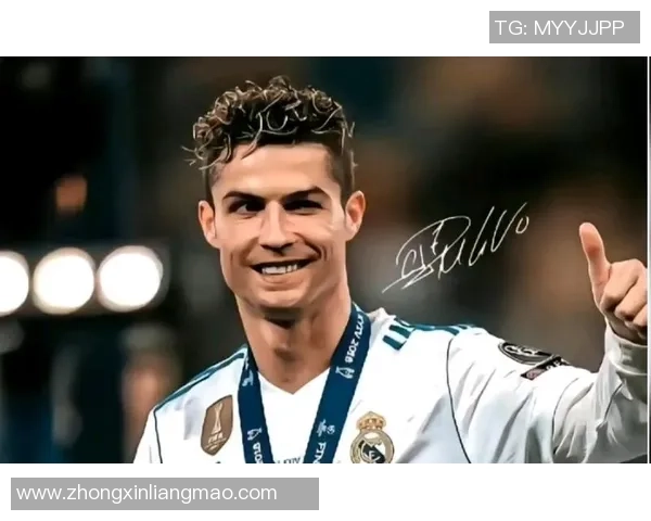 足球历史百大球星排名与影响力解析全面回顾各时代传奇人物的足球地位